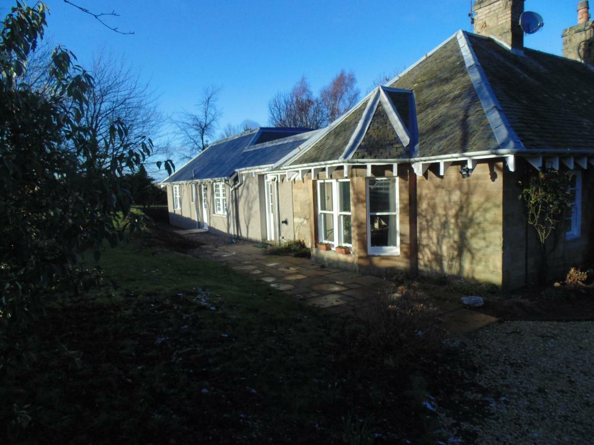 Cantrip Cottage คูพาร์ ภายนอก รูปภาพ