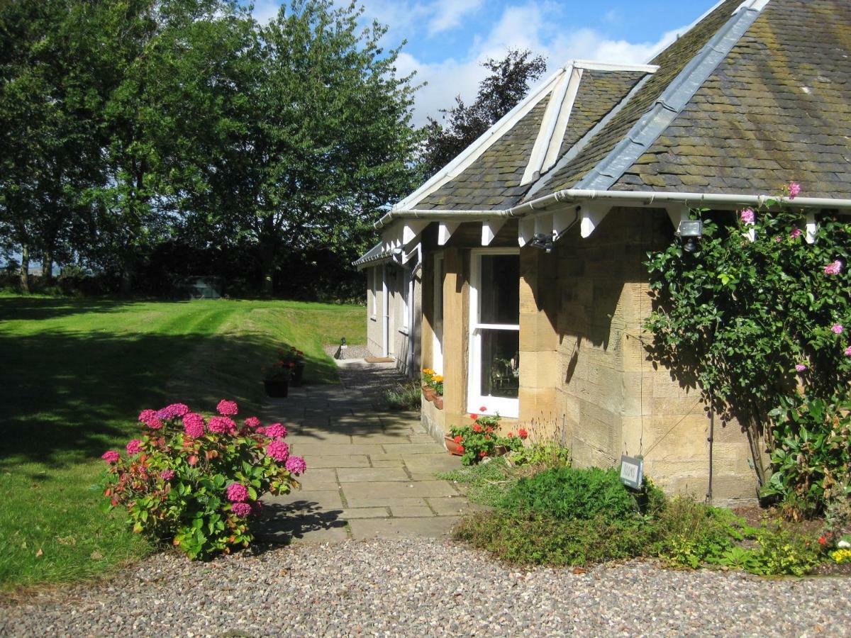Cantrip Cottage คูพาร์ ภายนอก รูปภาพ